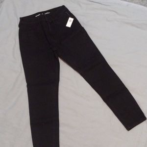 Black high-rise super skinny jeans